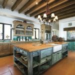 VillaTurquesaKitchen – VRM Intel Fall 2021